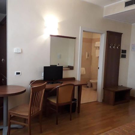 Albergo Ristorante Campanile Azzurro Villafranca Padovana Экстерьер фото